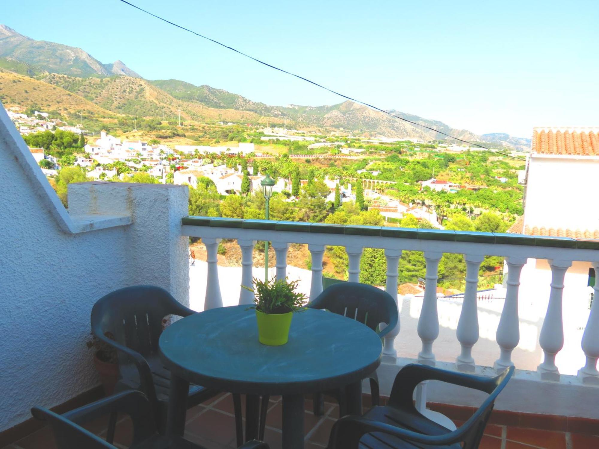 Lual Burriana Nerja Exterior foto